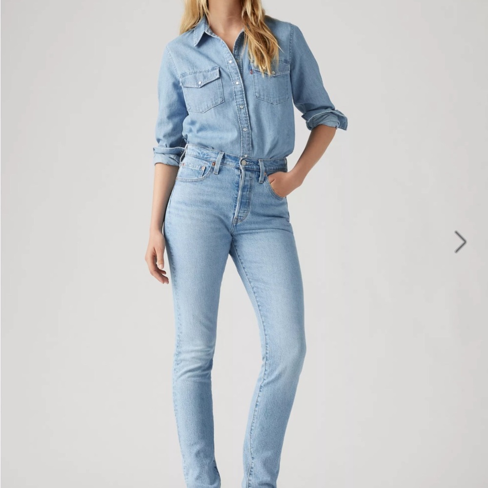 Levi's Women's Light Blue Skinny Jeans